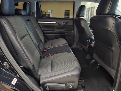 2016 Toyota Highlander LE Plus