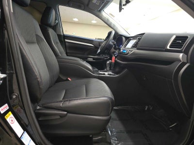 2016 Toyota Highlander LE Plus