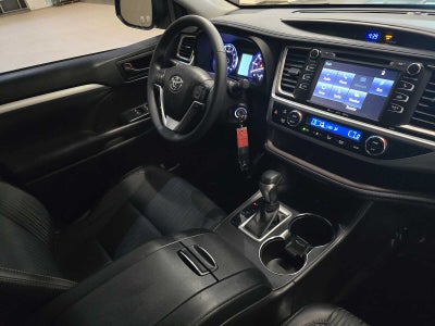 2016 Toyota Highlander LE Plus