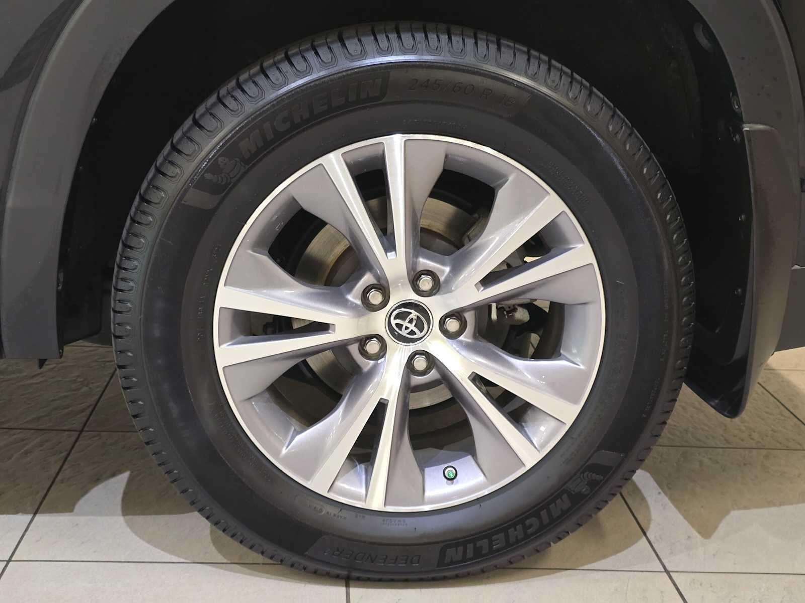 2016 Toyota Highlander LE Plus
