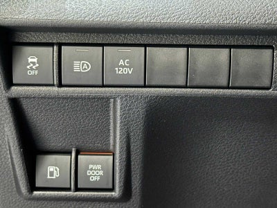 2025 Toyota Sienna XSE