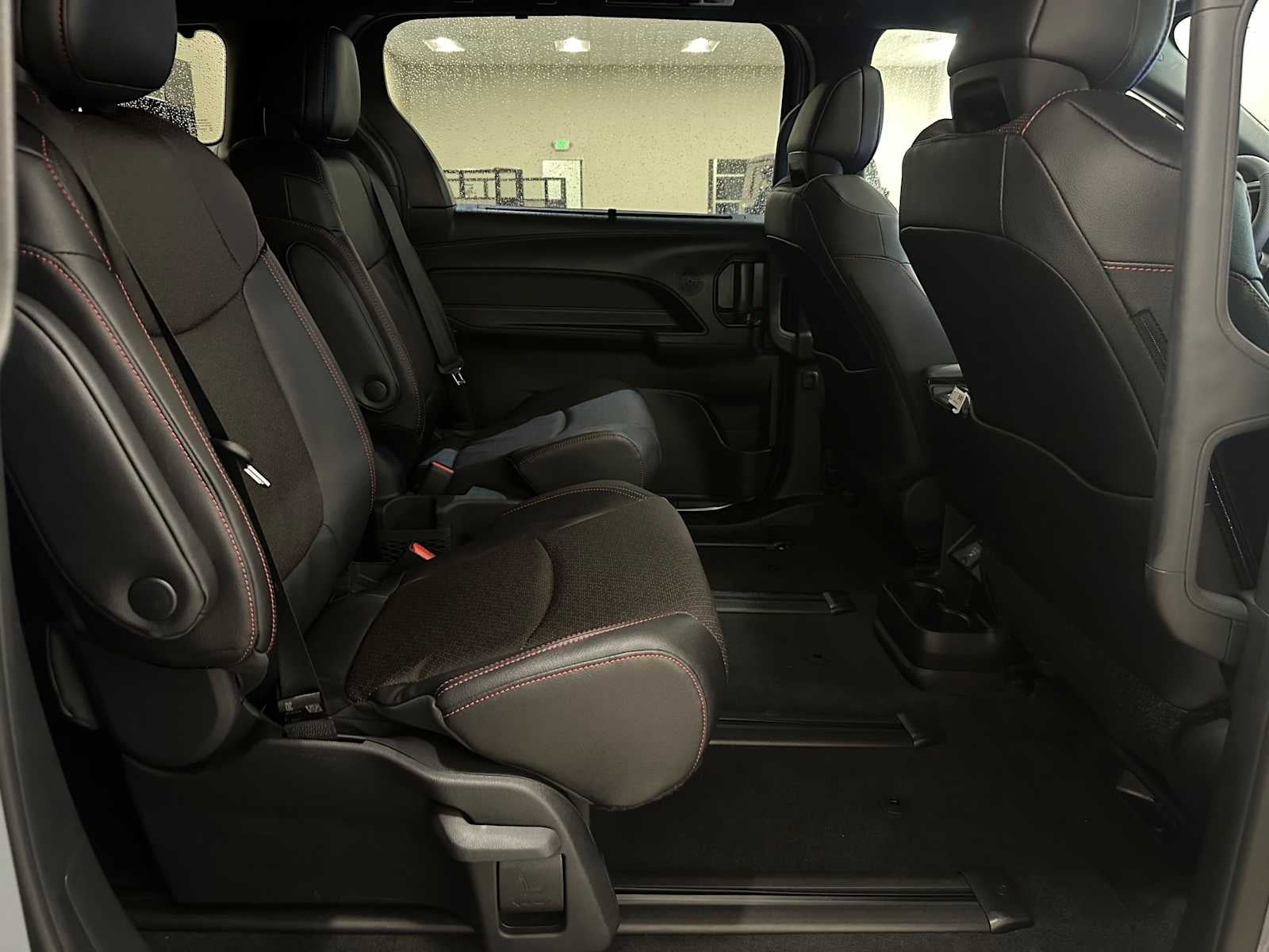 2025 Toyota Sienna XSE