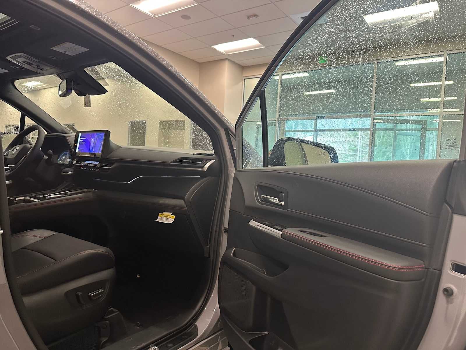 2025 Toyota Sienna XSE