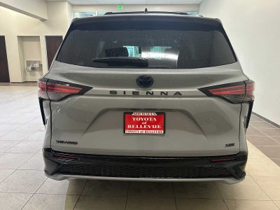 2025 Toyota Sienna XSE