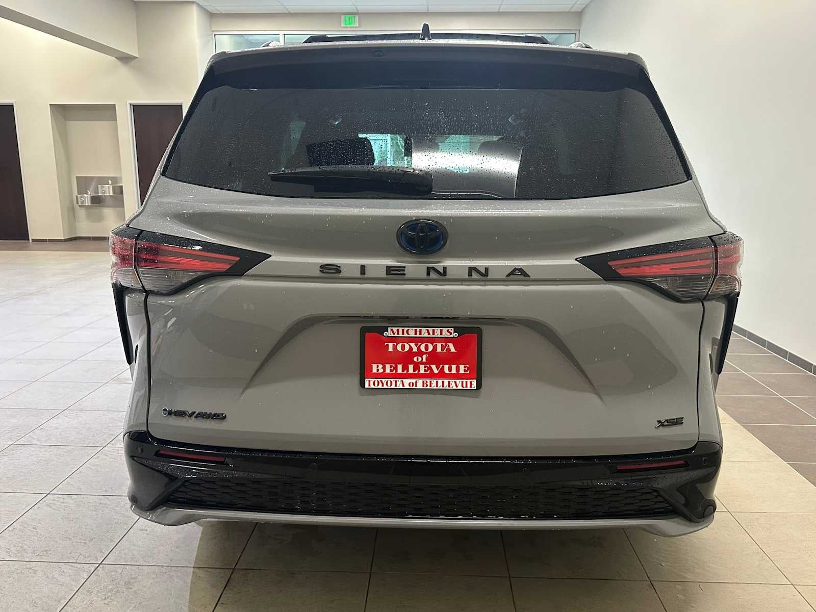 2025 Toyota Sienna XSE