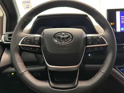 2025 Toyota Sienna XSE