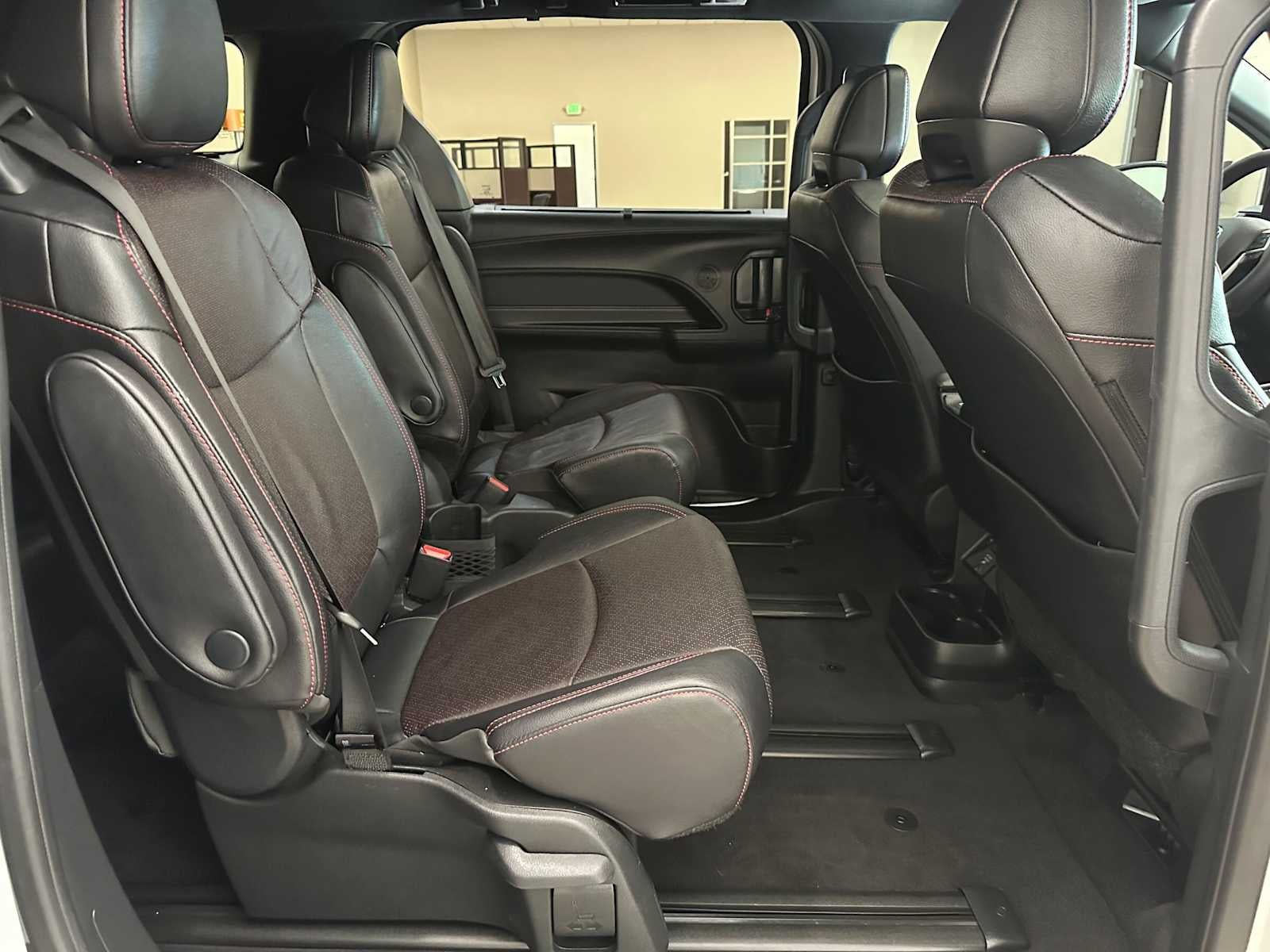 2025 Toyota Sienna XSE
