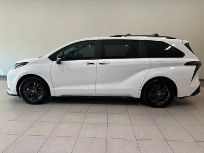 2025 Toyota Sienna XSE
