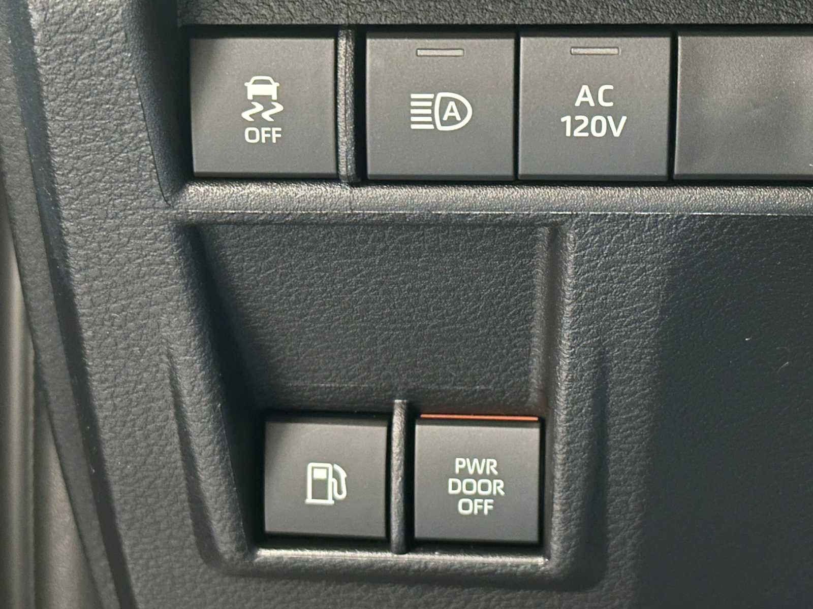 2026 Toyota Sienna Woodland Edition