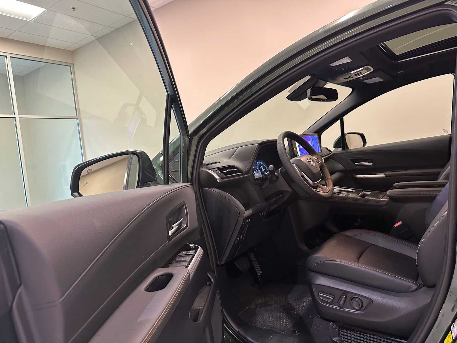 2026 Toyota Sienna Woodland Edition