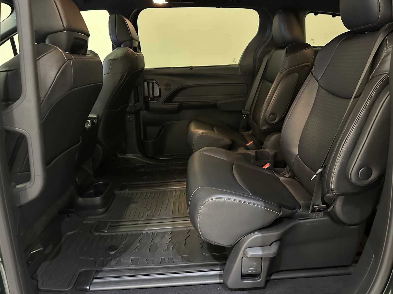 2026 Toyota Sienna Woodland Edition