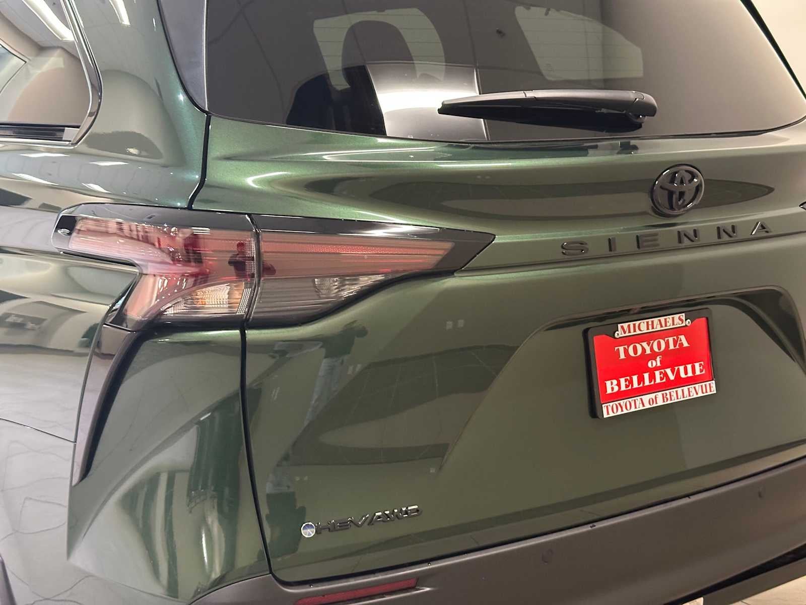 2026 Toyota Sienna Woodland Edition