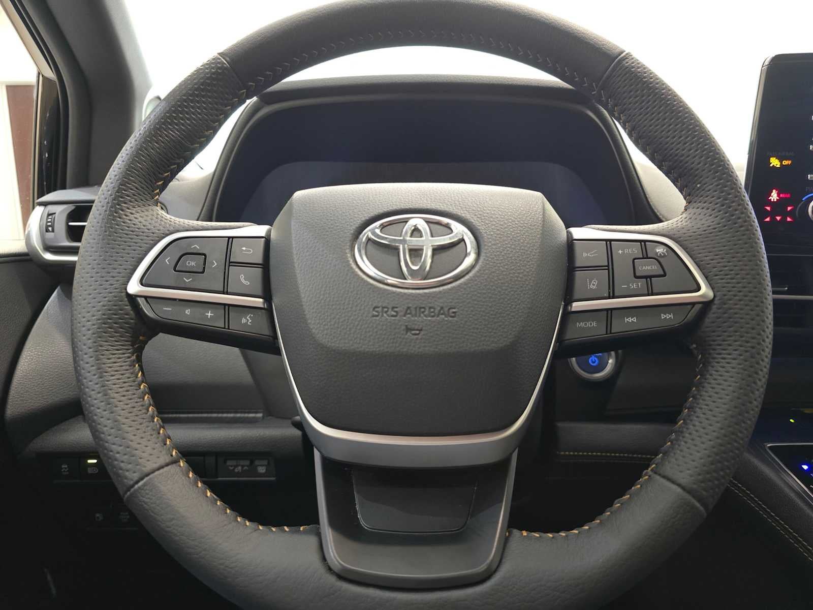 2024 Toyota Sienna Woodland Edition