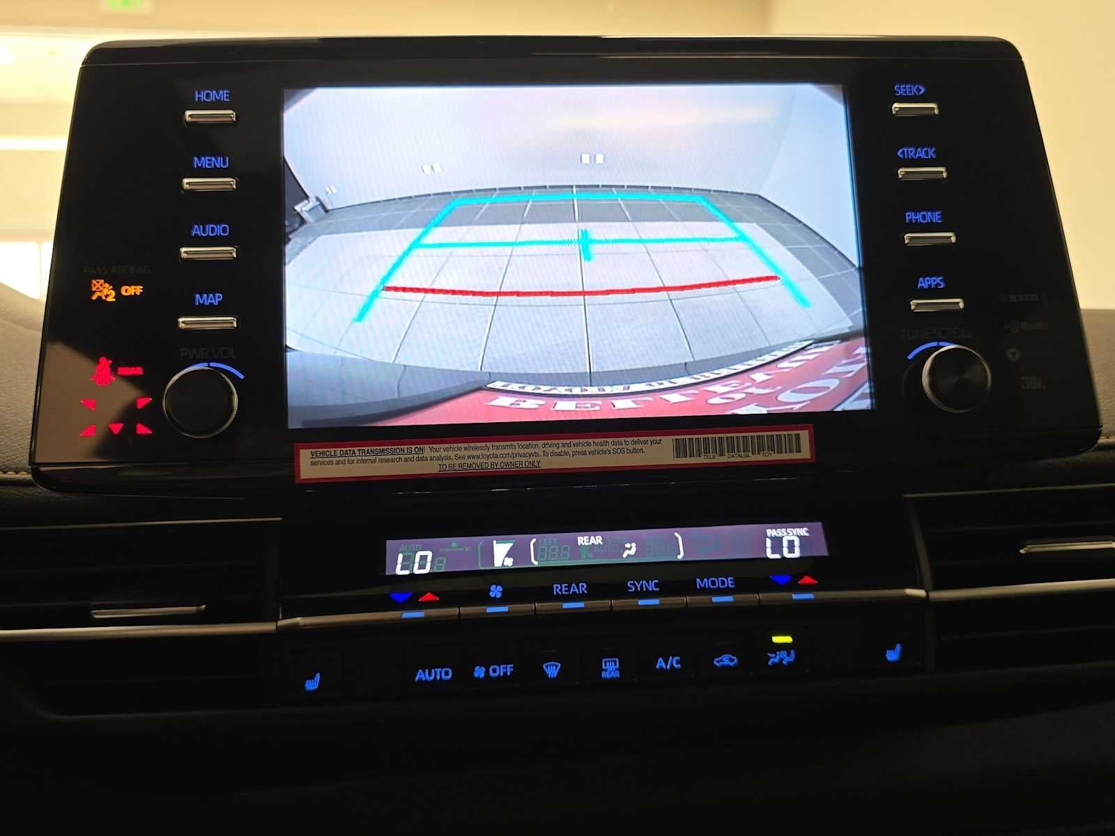 2024 Toyota Sienna Woodland Edition
