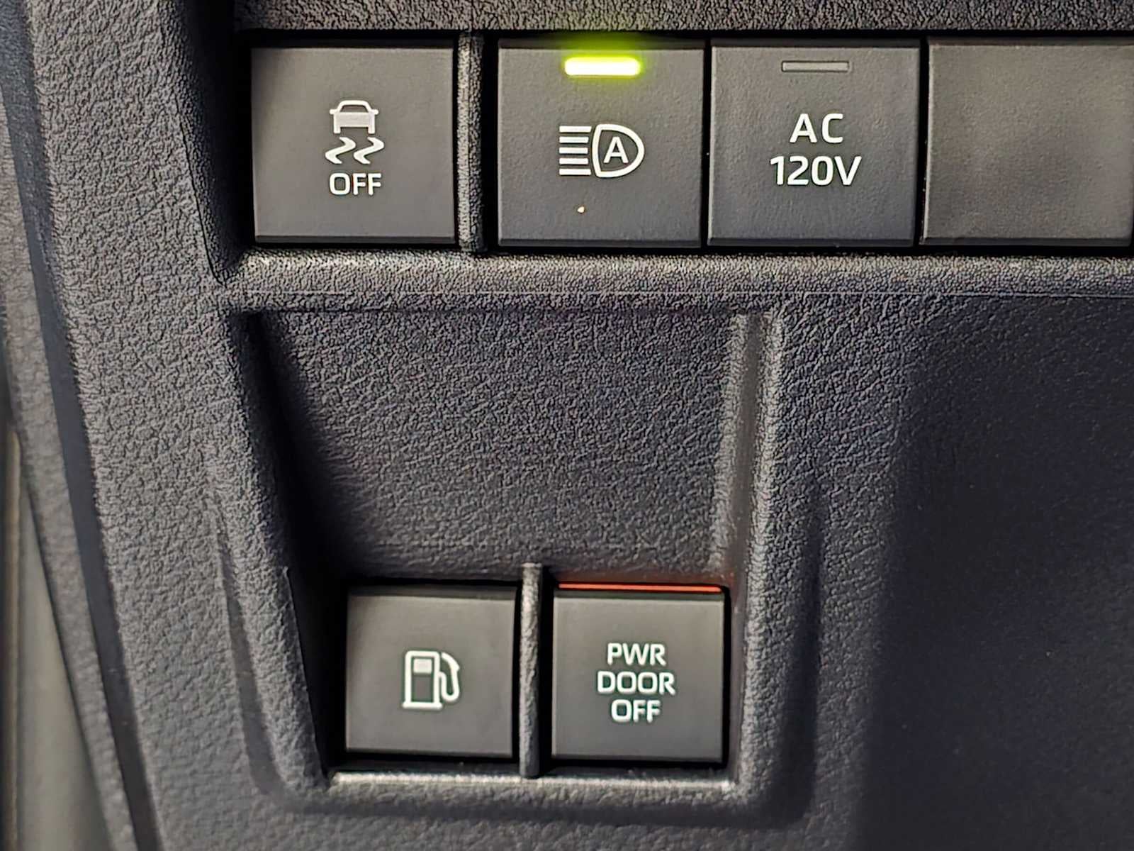2026 Toyota Sienna Woodland Edition