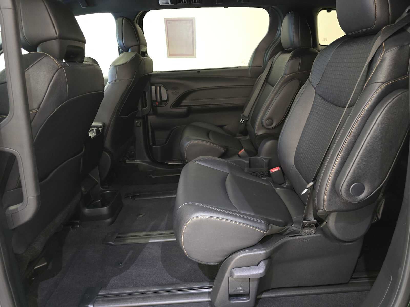 2026 Toyota Sienna Woodland Edition