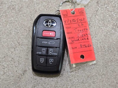 2026 Toyota Sienna Woodland Edition