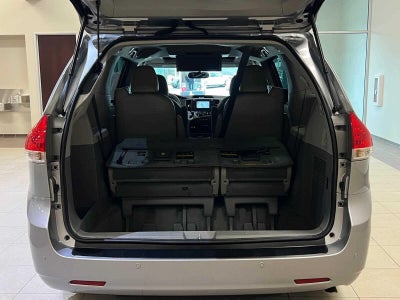 2014 Toyota Sienna XLE