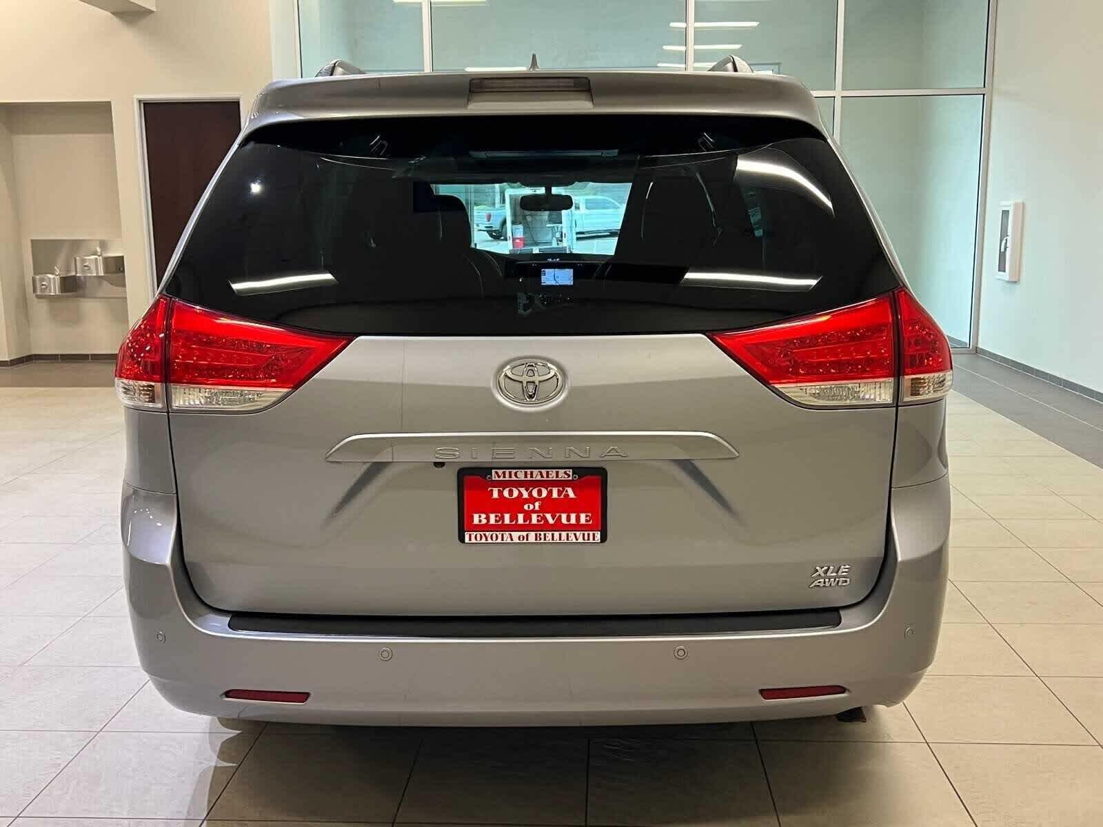 2014 Toyota Sienna XLE