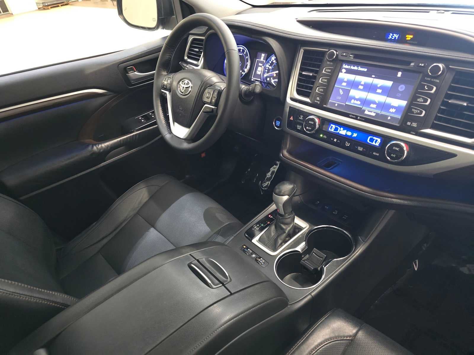 2015 Toyota Highlander Limited Platinum
