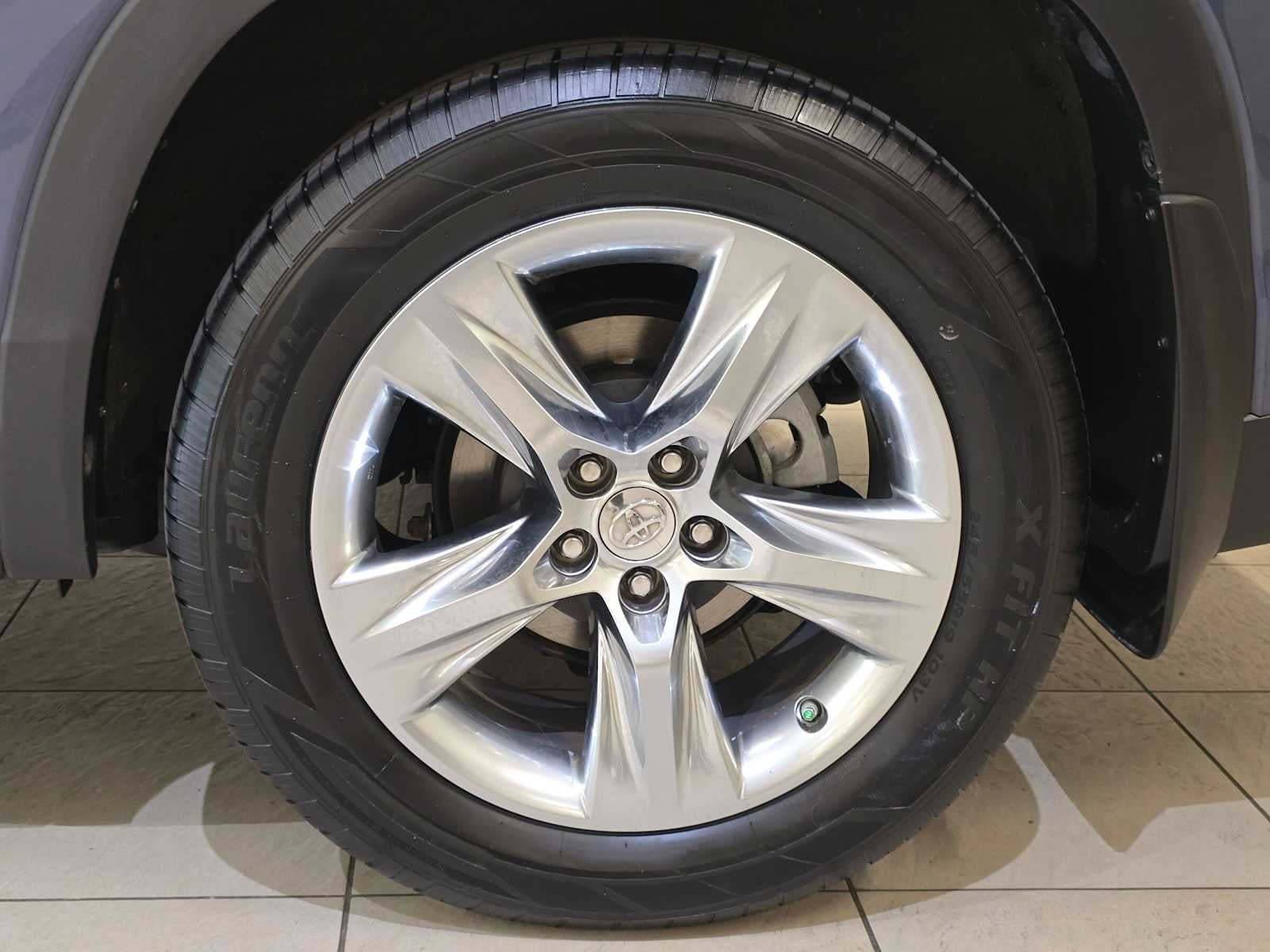 2015 Toyota Highlander Limited Platinum