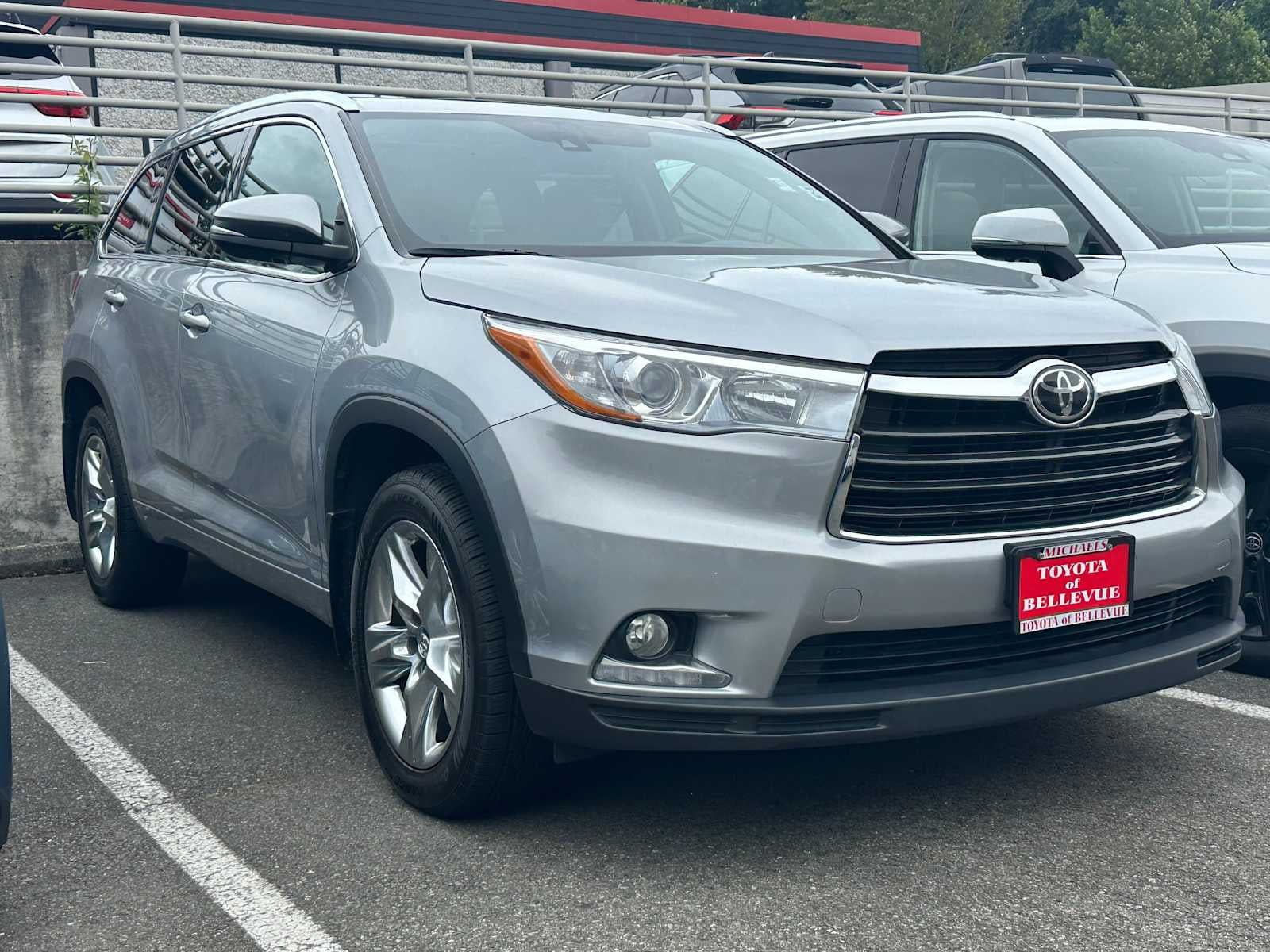 2014 Toyota Highlander Limited Platinum