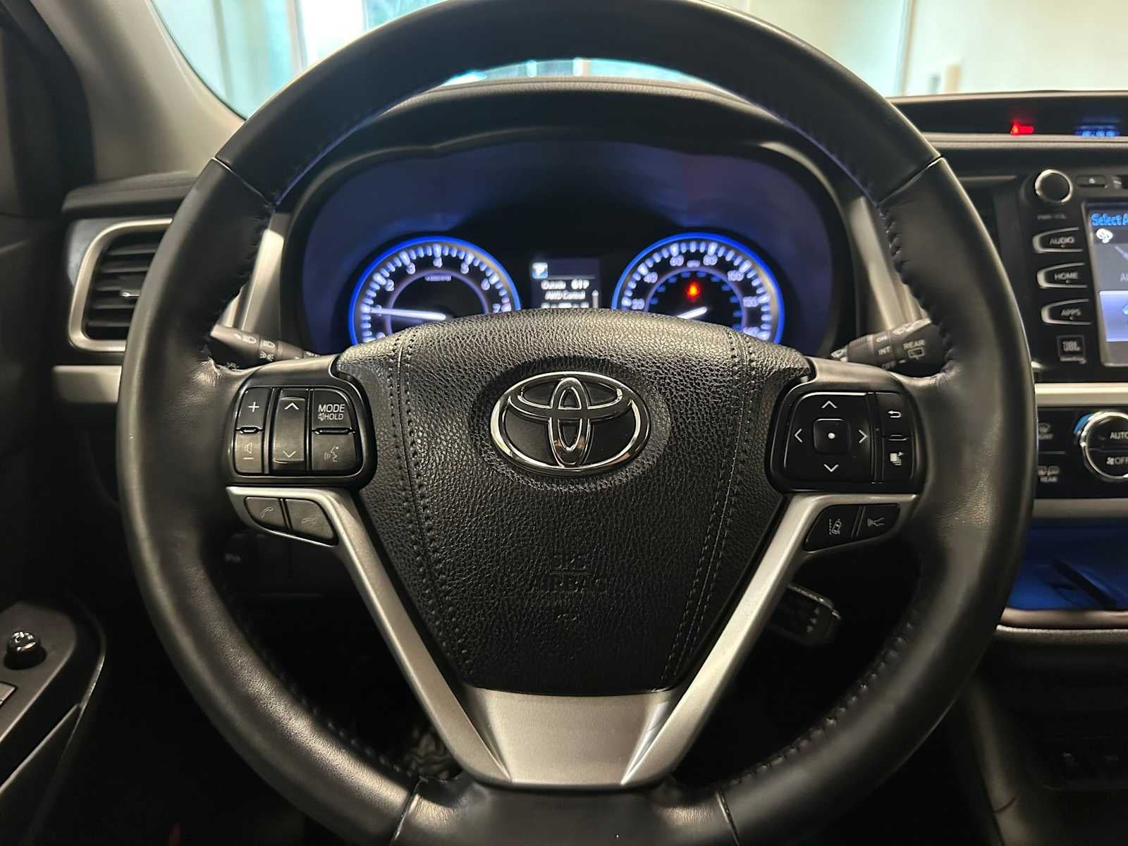 2018 Toyota Highlander Limited Platinum