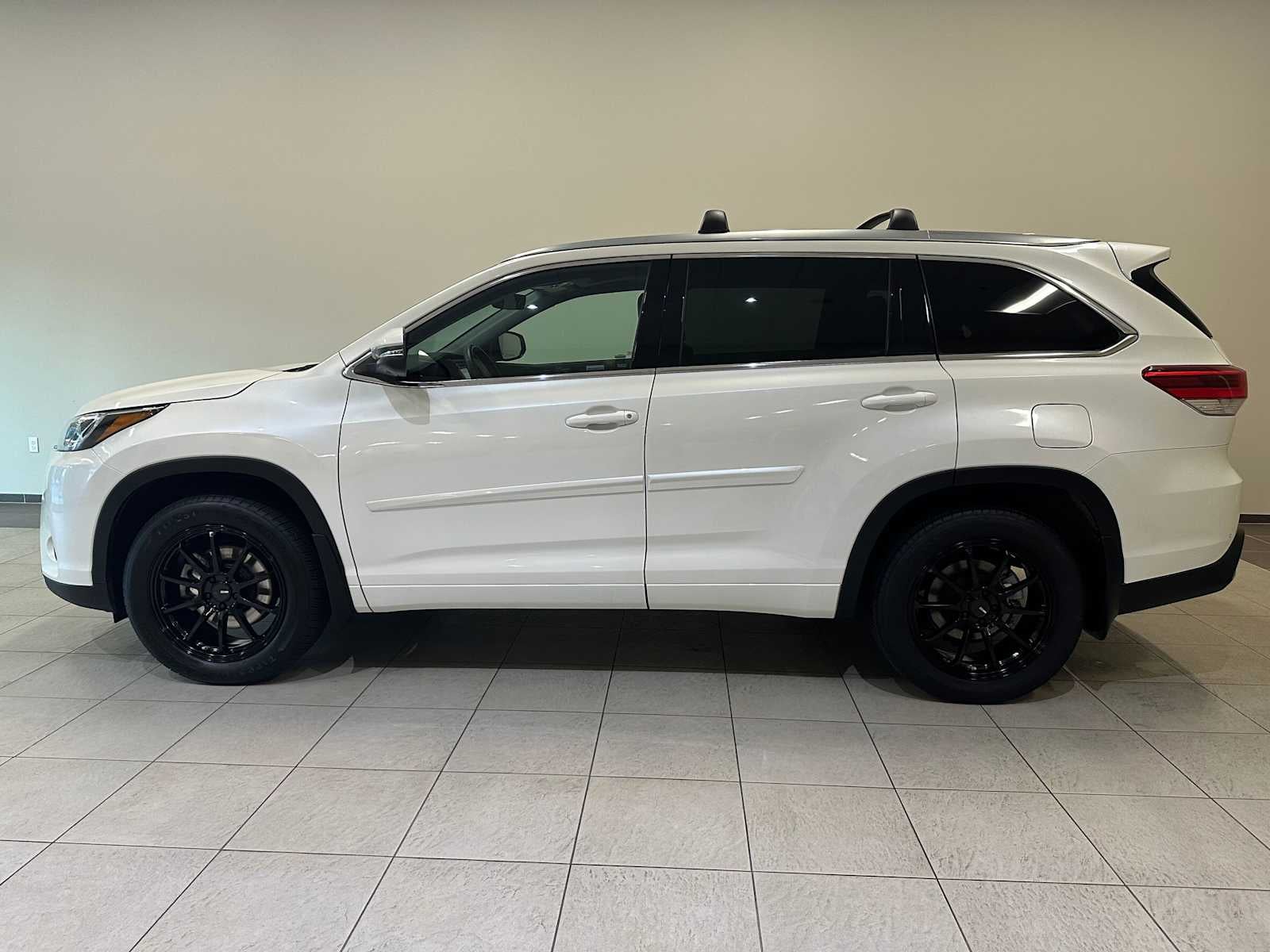 2018 Toyota Highlander Limited Platinum