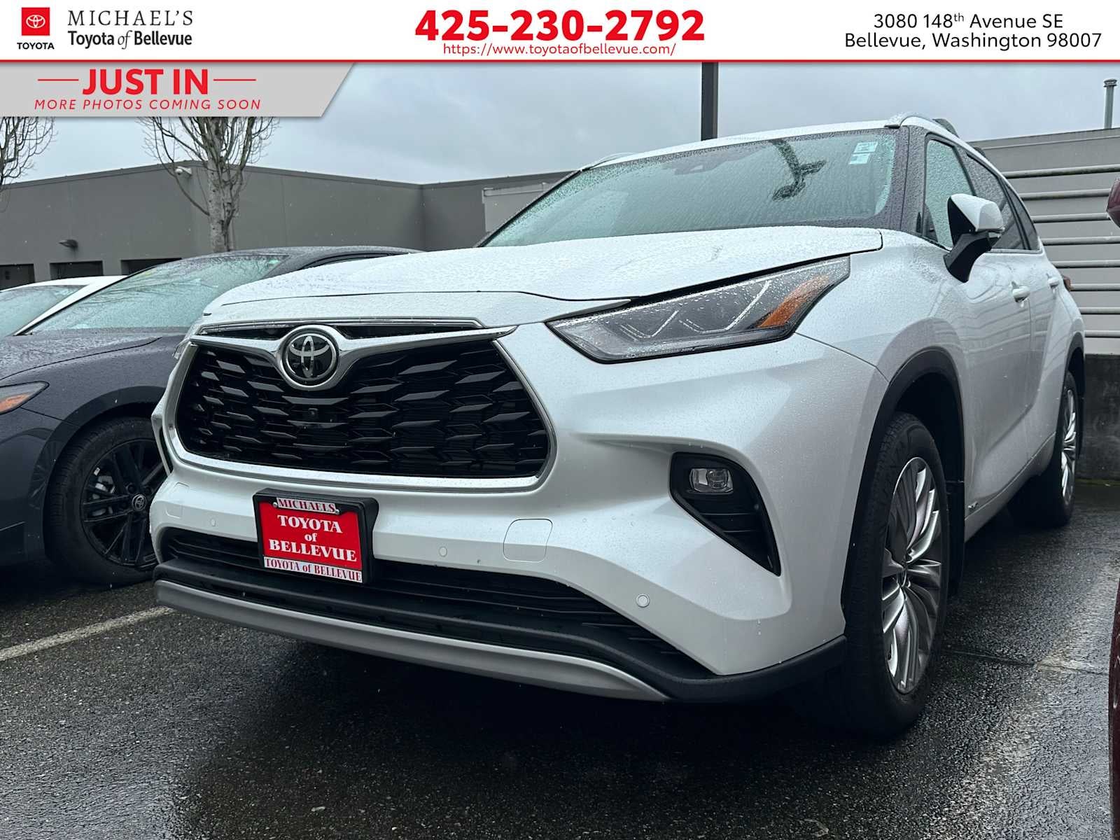 2025 Toyota Highlander Hybrid Platinum