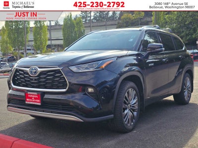 2021 Toyota Highlander Hybrid Platinum