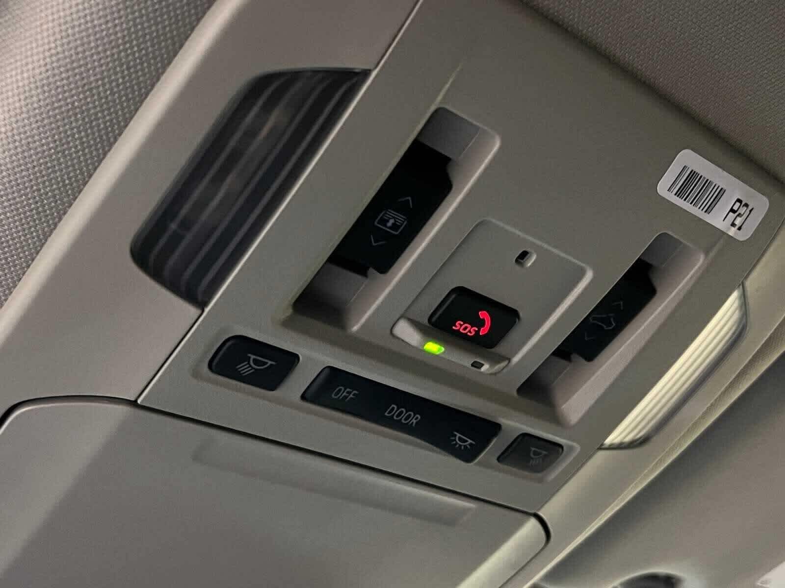 2025 Toyota Highlander Hybrid Platinum