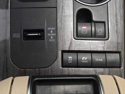 2020 Toyota Highlander Hybrid Platinum