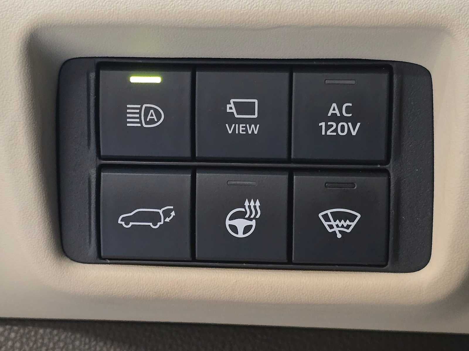 2020 Toyota Highlander Hybrid Platinum