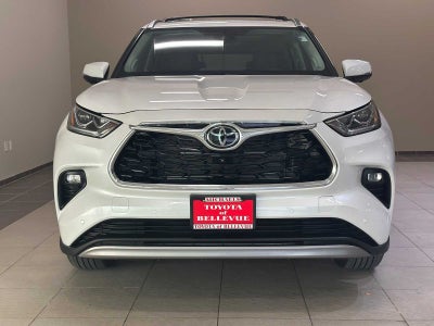 2025 Toyota Highlander Hybrid Platinum
