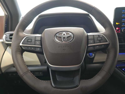 2021 Toyota Sienna Platinum
