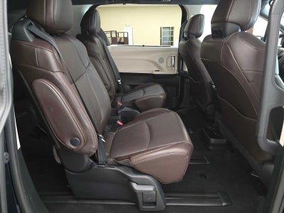 2021 Toyota Sienna Platinum