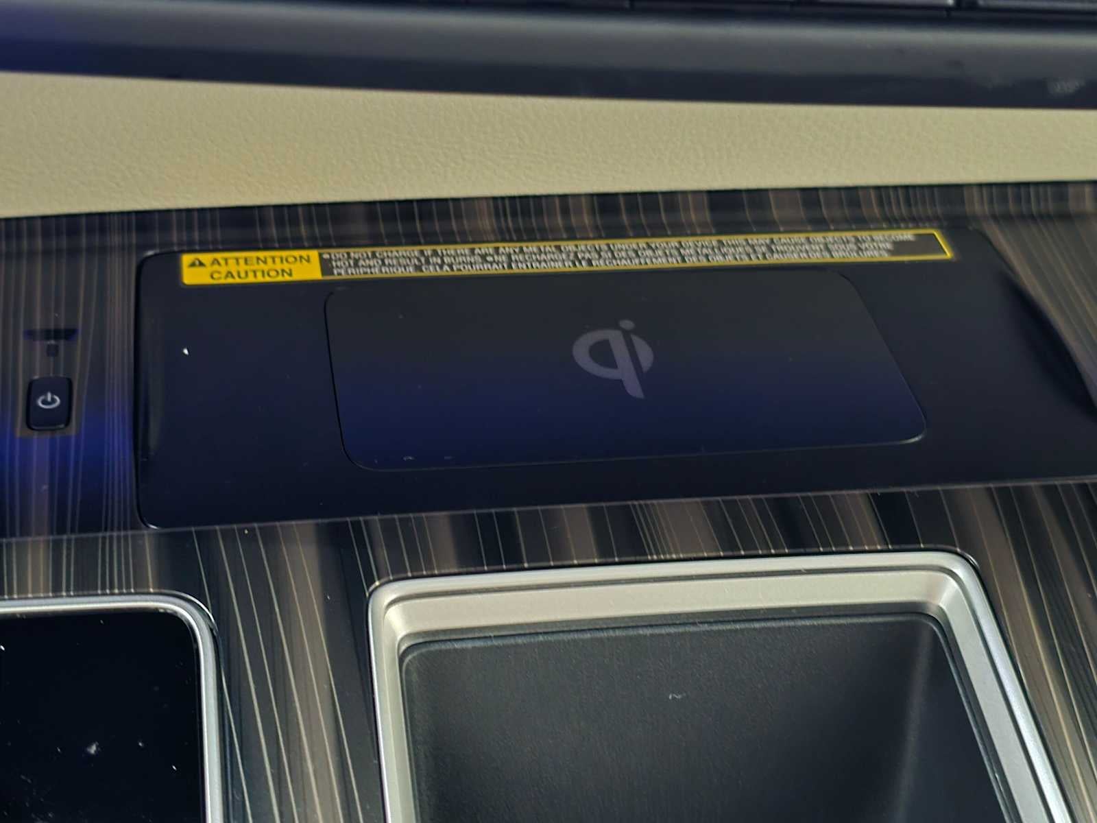 2024 Toyota Sienna Platinum