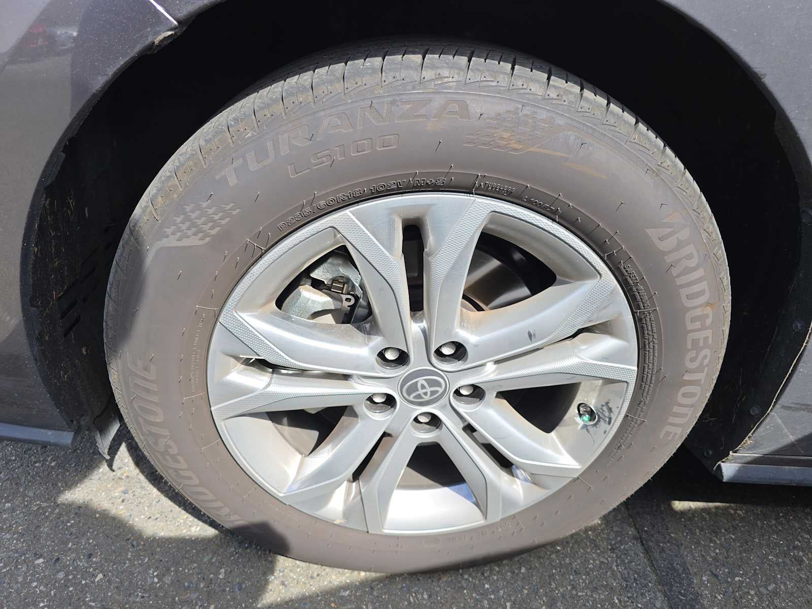 2024 Toyota Sienna Platinum