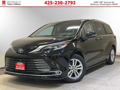 2022 Toyota Sienna Platinum