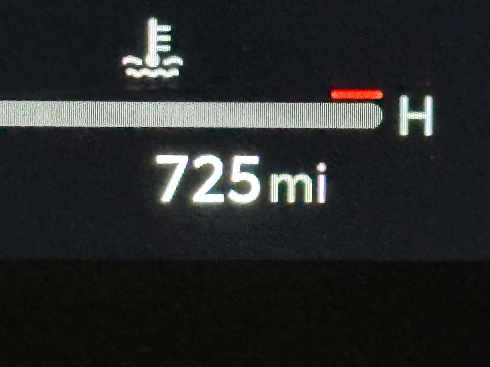 2025 Toyota Sienna Platinum