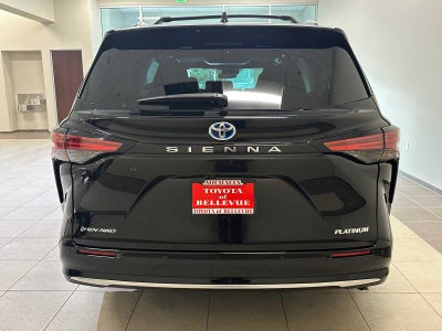 2025 Toyota Sienna Platinum