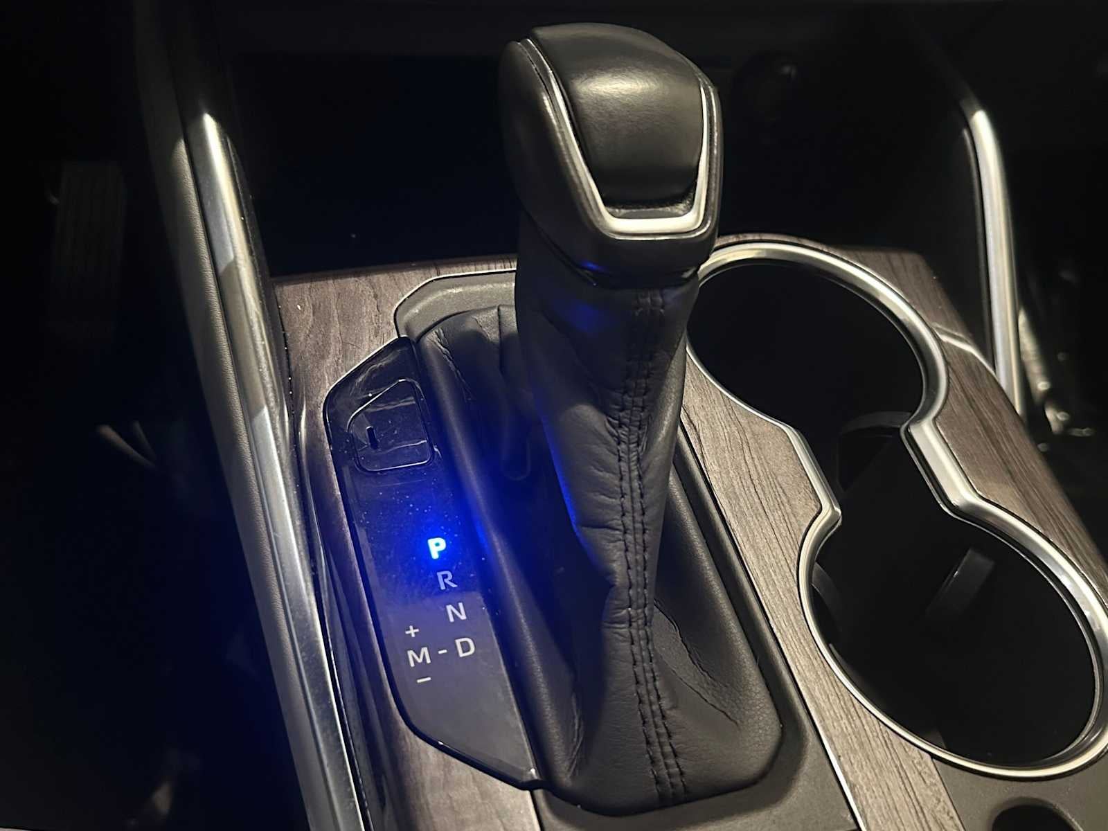 2020 Toyota Highlander Platinum