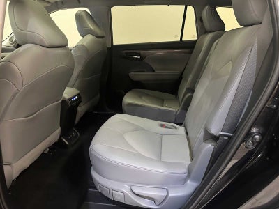 2020 Toyota Highlander Platinum