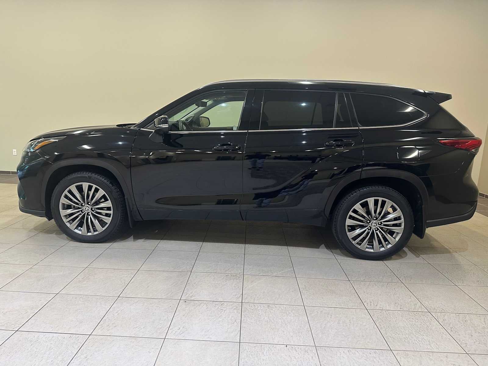 2020 Toyota Highlander Platinum