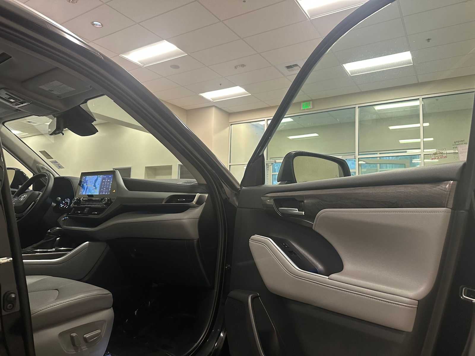 2020 Toyota Highlander Platinum