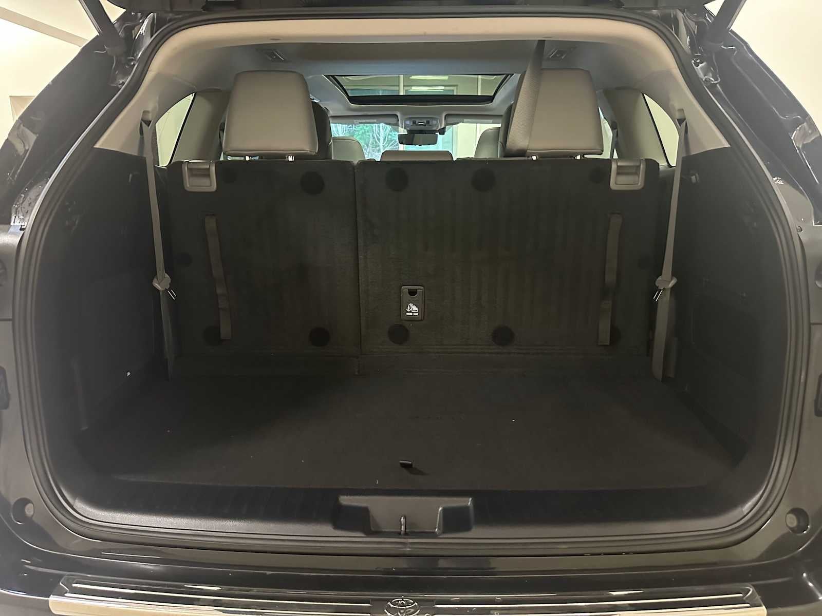 2020 Toyota Highlander Platinum