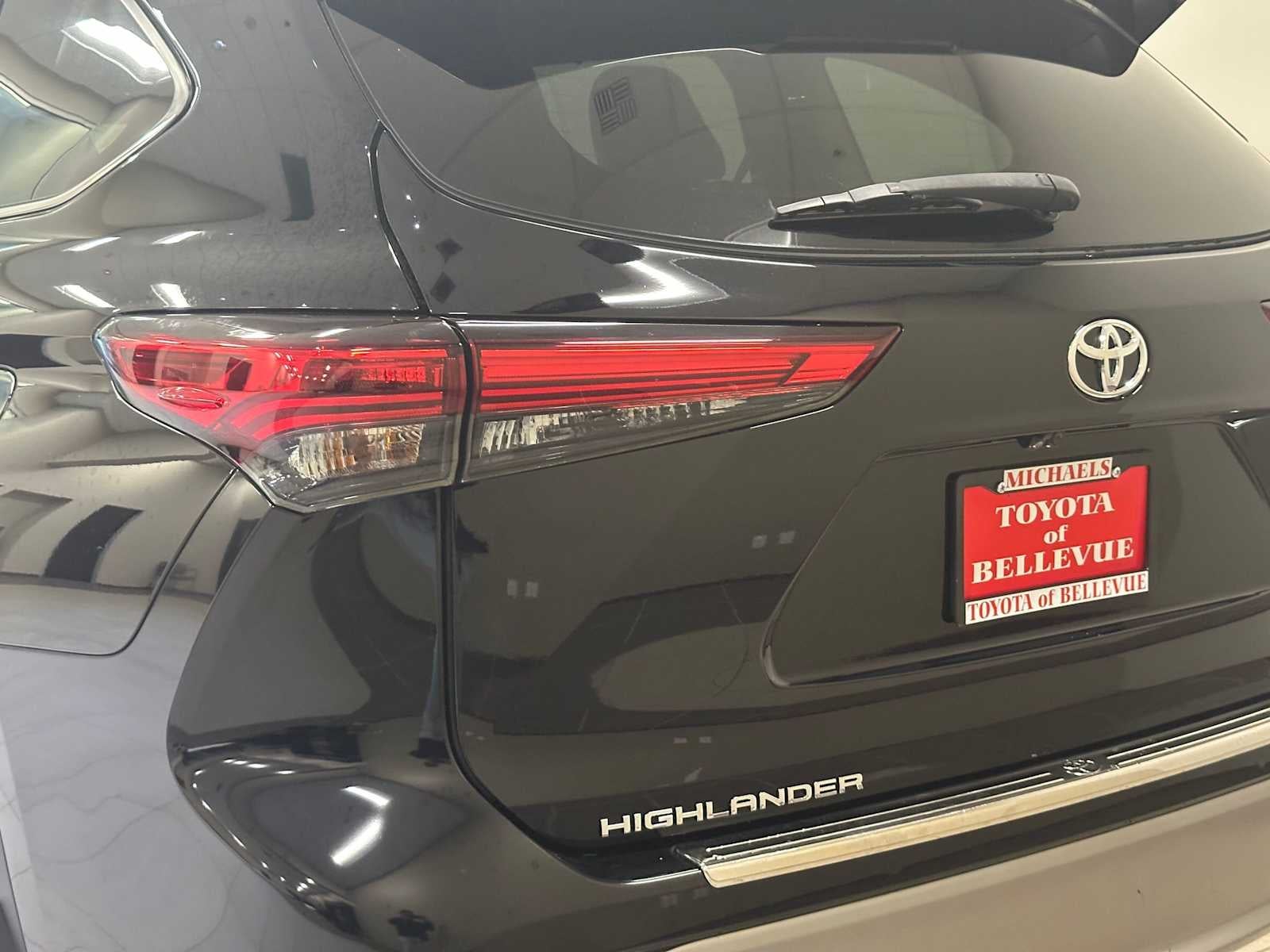 2020 Toyota Highlander Platinum