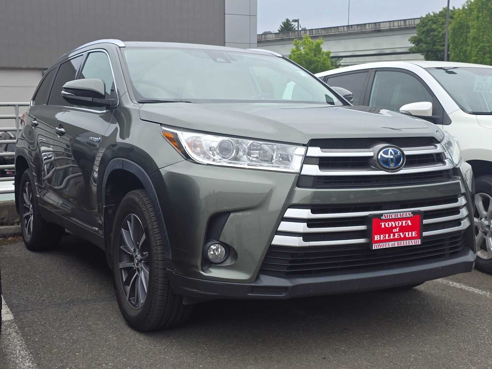 2019 Toyota Highlander Hybrid XLE