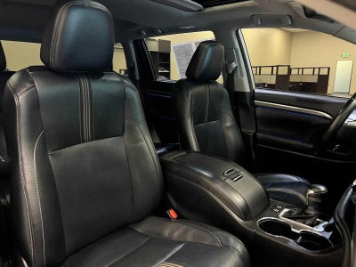 2018 Toyota Highlander SE