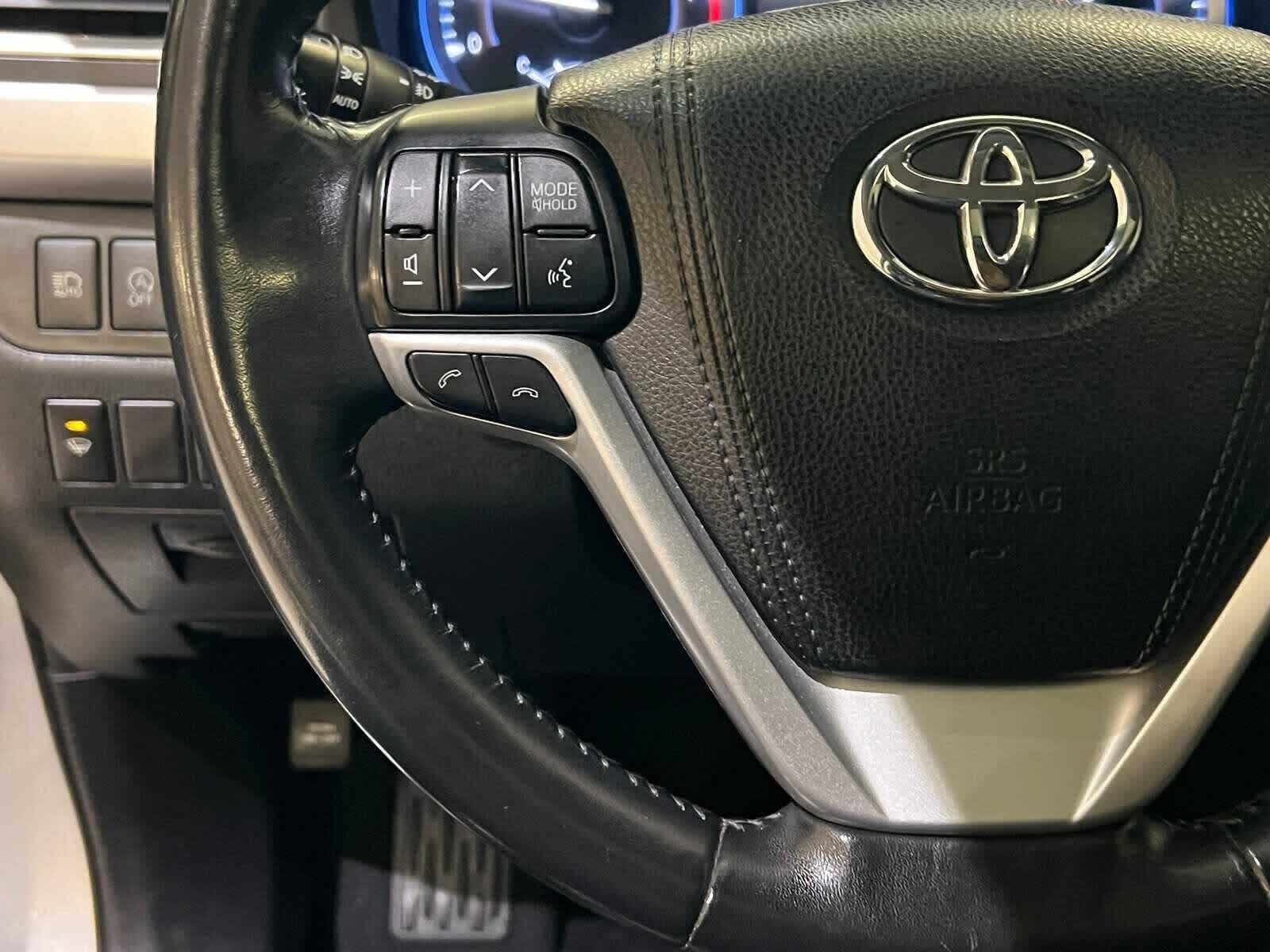 2018 Toyota Highlander SE